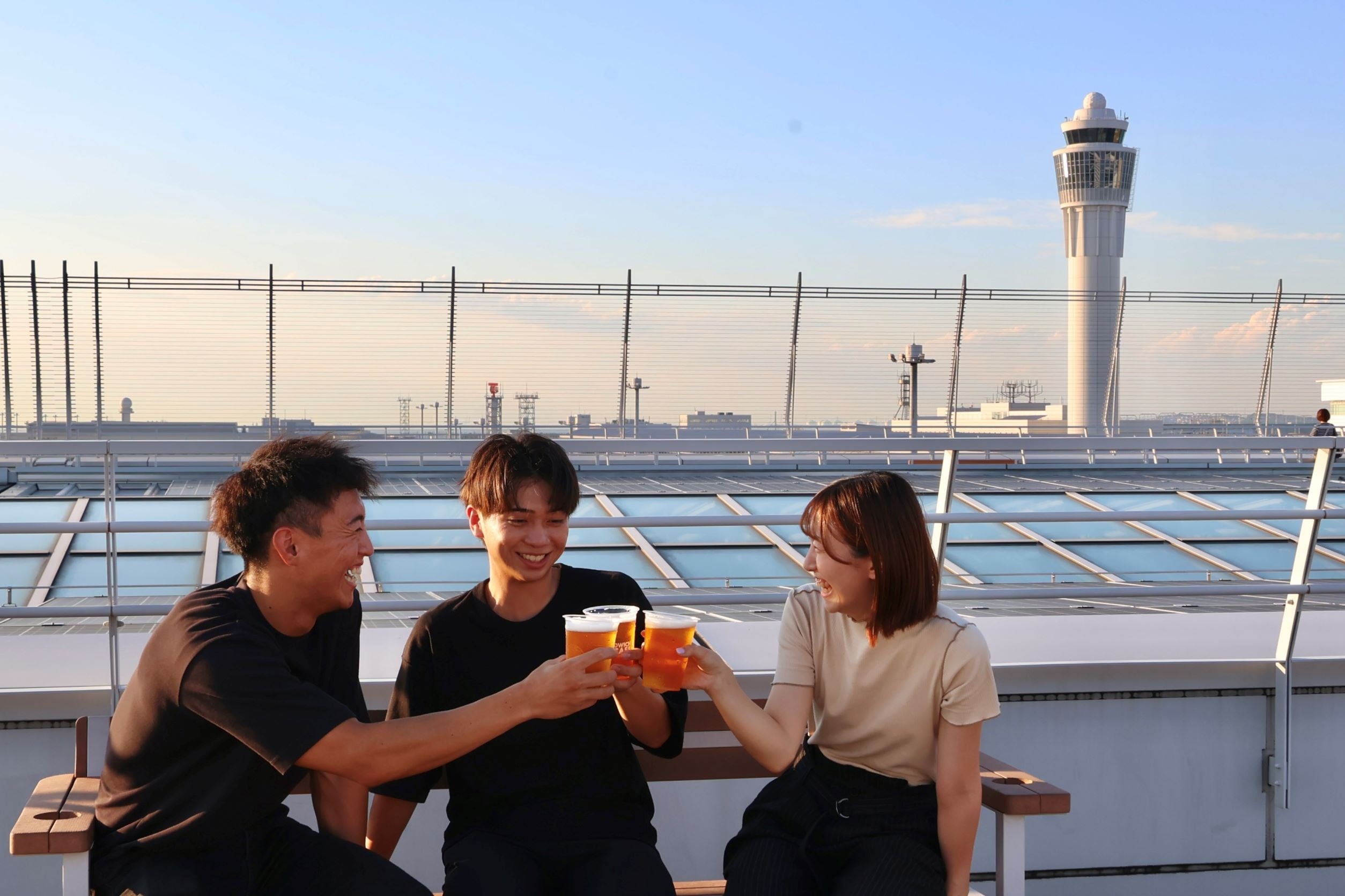 【空港で出発前・到着後にふら～っと一杯】ちょい飲み企画「セントレア ヒコーキ×酒」開始！抽選でオリジナル...