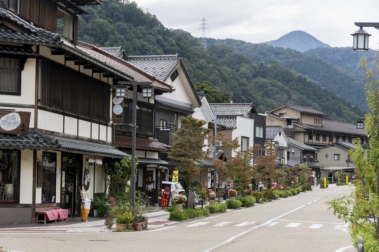 絶景ドライブ旅【白山白川郷ホワイトロード】片道無料＆ガソリン券付き宿泊プラン☆ユネスコ世界ジオパーク、...