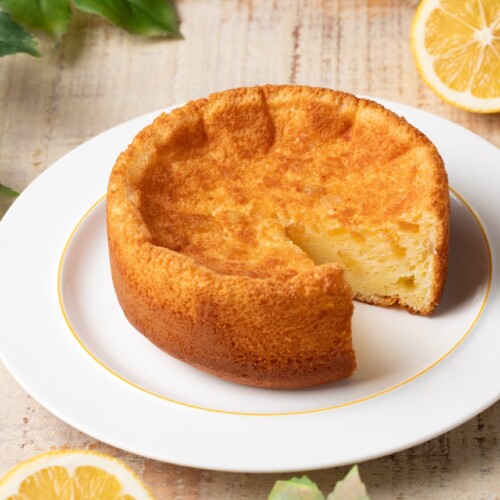 弾けるレモンの爽やかさ！この夏限定の【甘酸っぱい】チーズケーキが発酵バター専門店HANERUから登場。