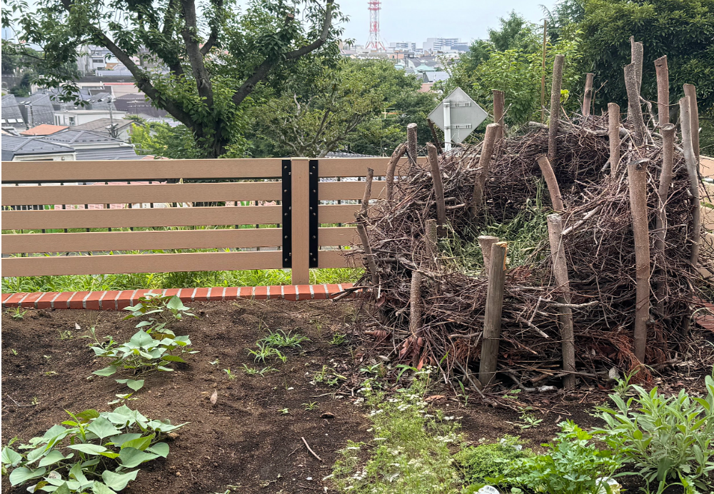 “団地の屋外を公園化。コンポストで場づくり。”『SWITCH STAND AKABANE』コーヒースタンドの役割を超えた取り...