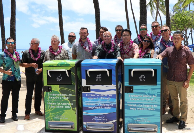 JTBハワイグループ、ホノルル市にごみ箱を寄贈 ～持続可能な観光地経営を推進～
