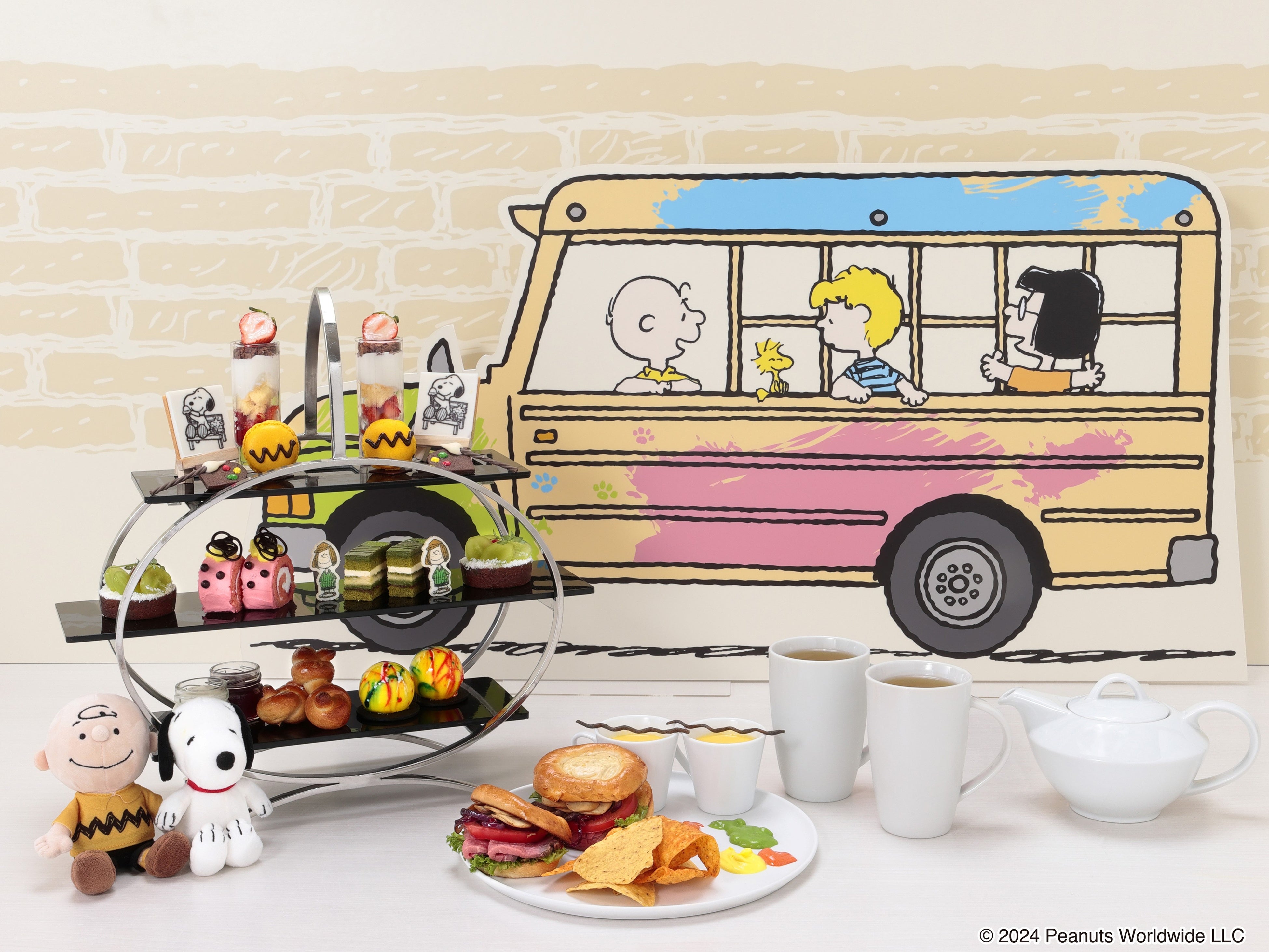 ヒルトン名古屋 スヌーピーとの仲間たちが自由にアートを楽しむオータムスイーツビュッフェ「SNOOPY AUTUMN A...