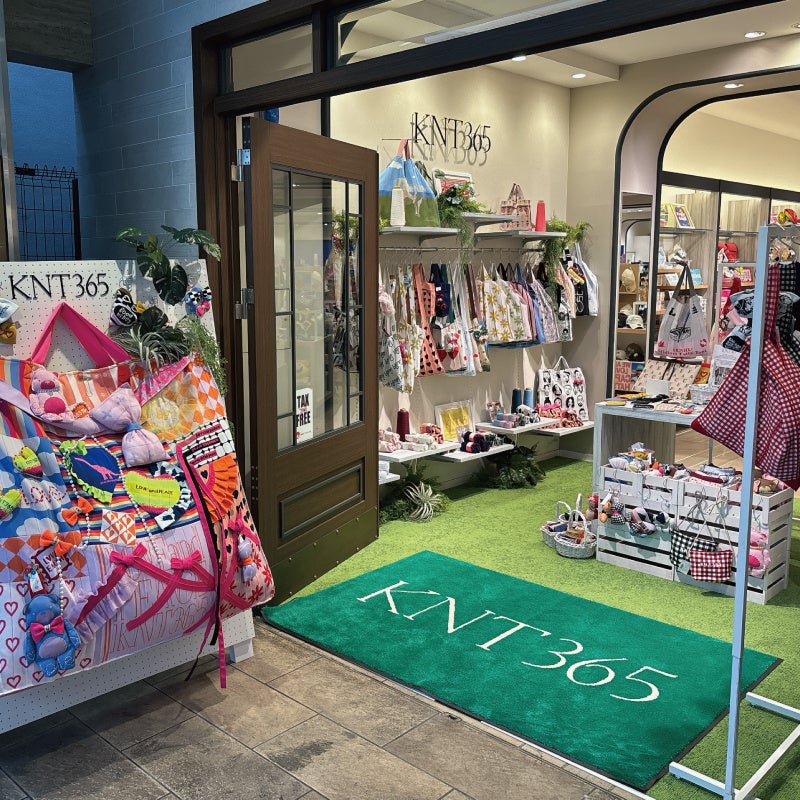 PLAZA 京都四条店に、サステナブルなメイド・イン・ジャパンのブランド「KNT365」のIN-SHOPがオープン！