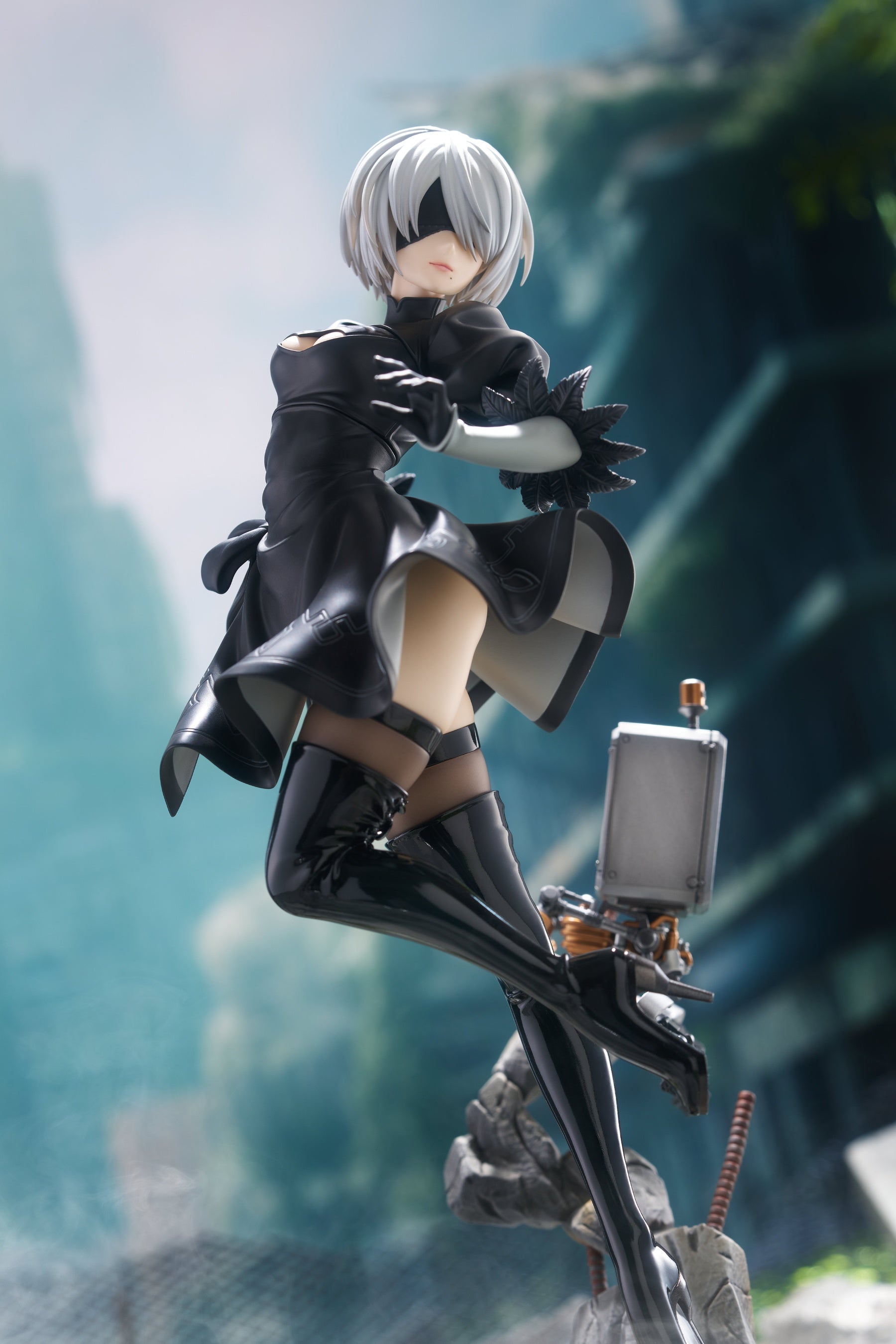 『NieR:Automata Ver1.1a』より「2B」が1/7スケールフィギュアになって登場！！