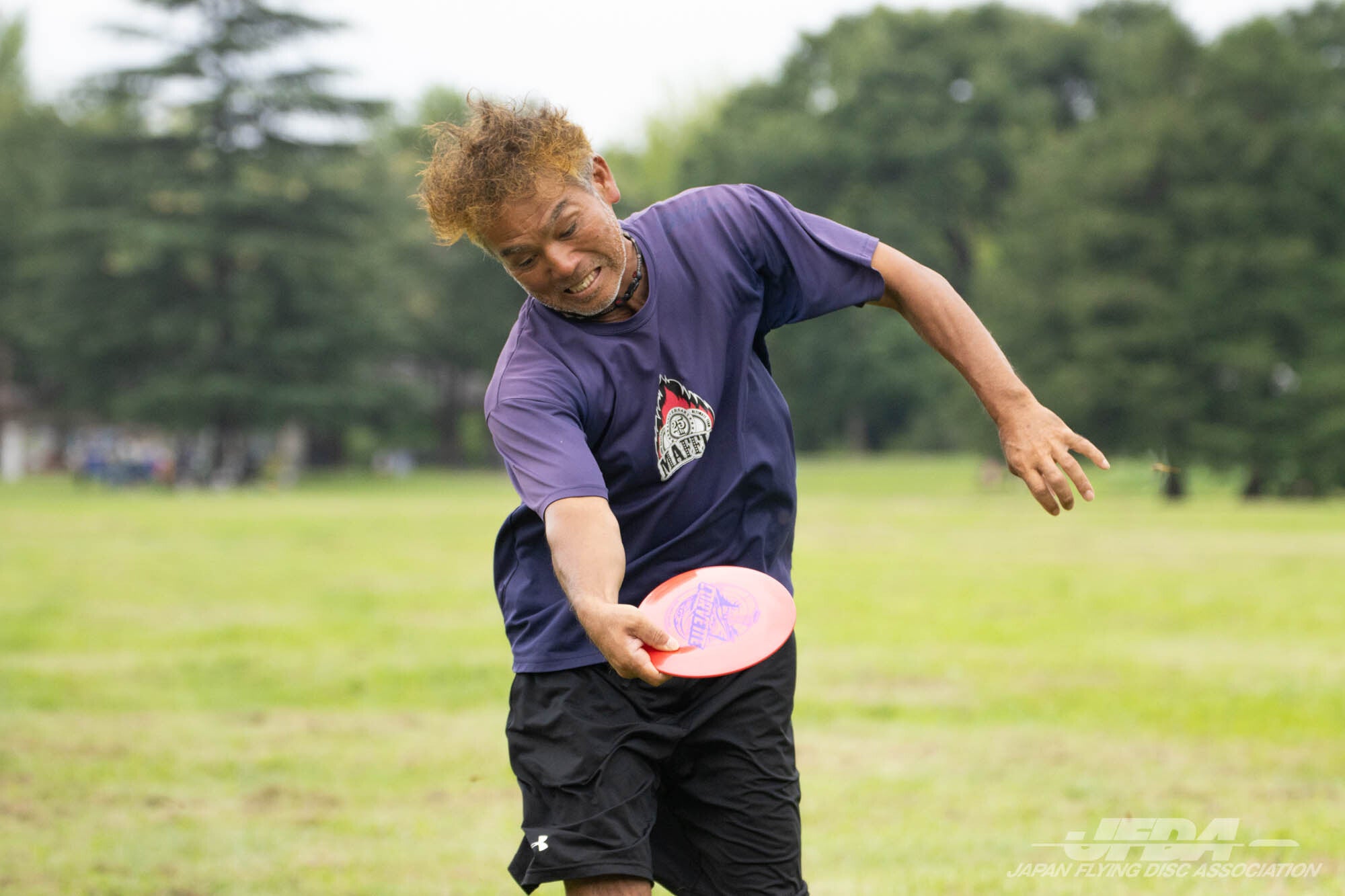 大内勝利選手が20回目のオープン部門総合優勝を達成！[第49回全日本フライングディスク個人総合選手権大会]