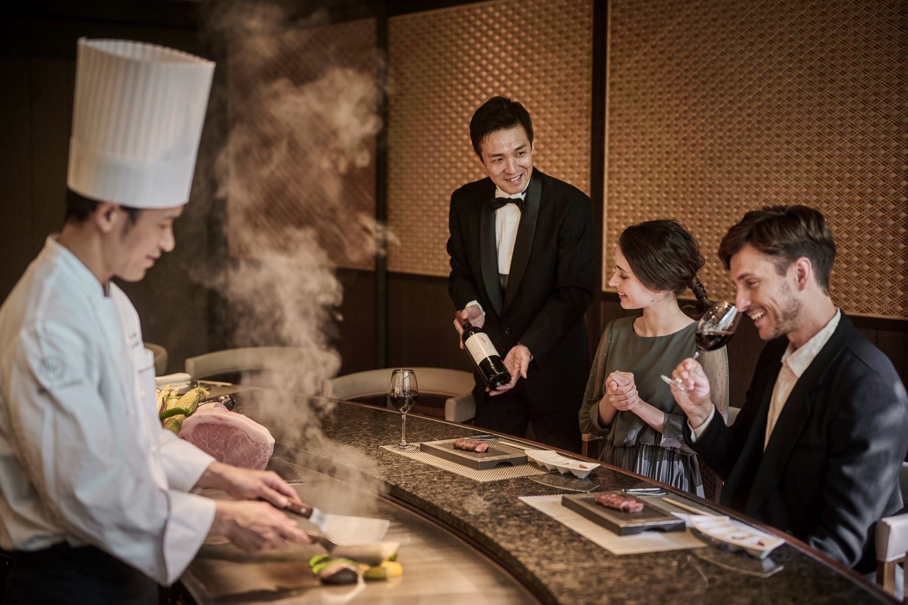 全メニューリニューアル！五感で楽しむ豪華鉄板焼きと、特製スイーツ8種類を好きなだけ楽しめる“デザートワゴ...