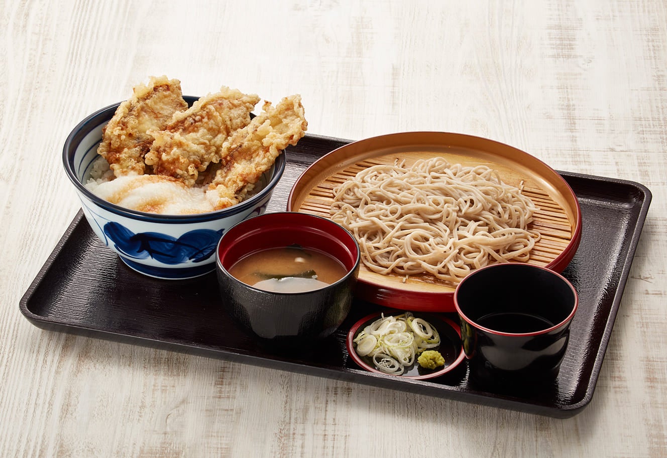 夏の土用の暑気払い！天丼てんやの甘辛だれと相性抜群！うなぎ蒲焼きの天ぷら＆十勝産とろろがのった『うなと...