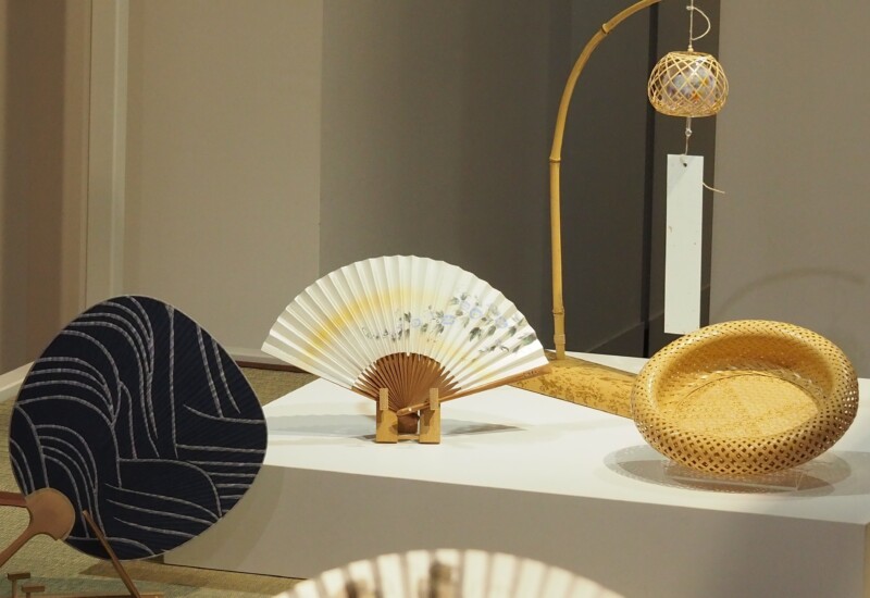 京都伝統産業ミュージアムにて、夏の工芸品を特集する展示「なついろ～涼を感じて～」を開催中！