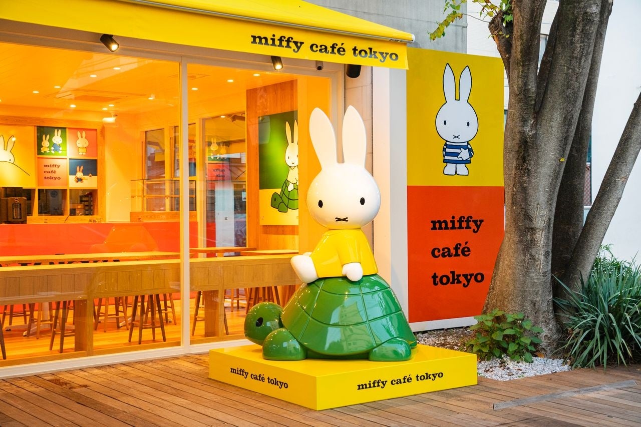 「miffy café tokyo」に夏を彩る限定メニューが登場！