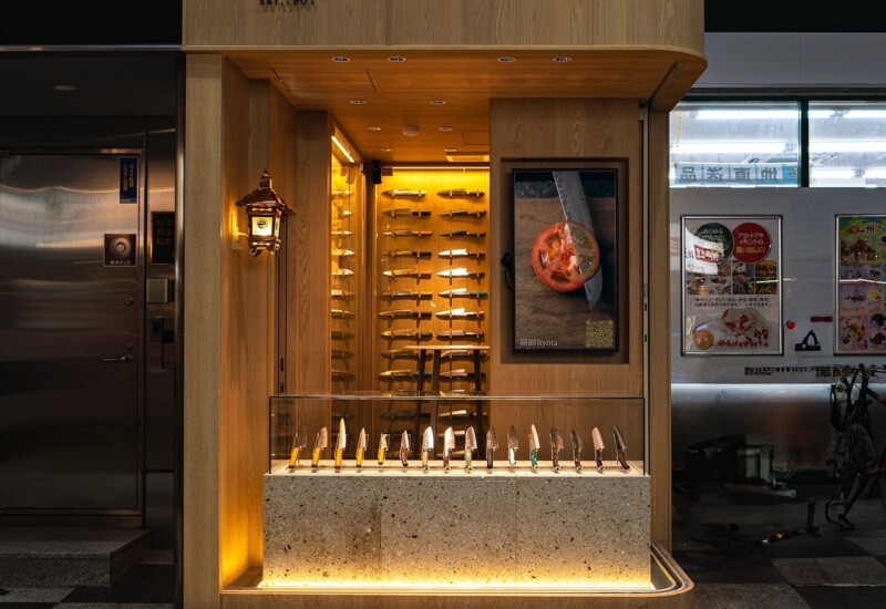 「世界一小さい包丁専門店」が大阪の裏なんばの道具屋筋にオープン