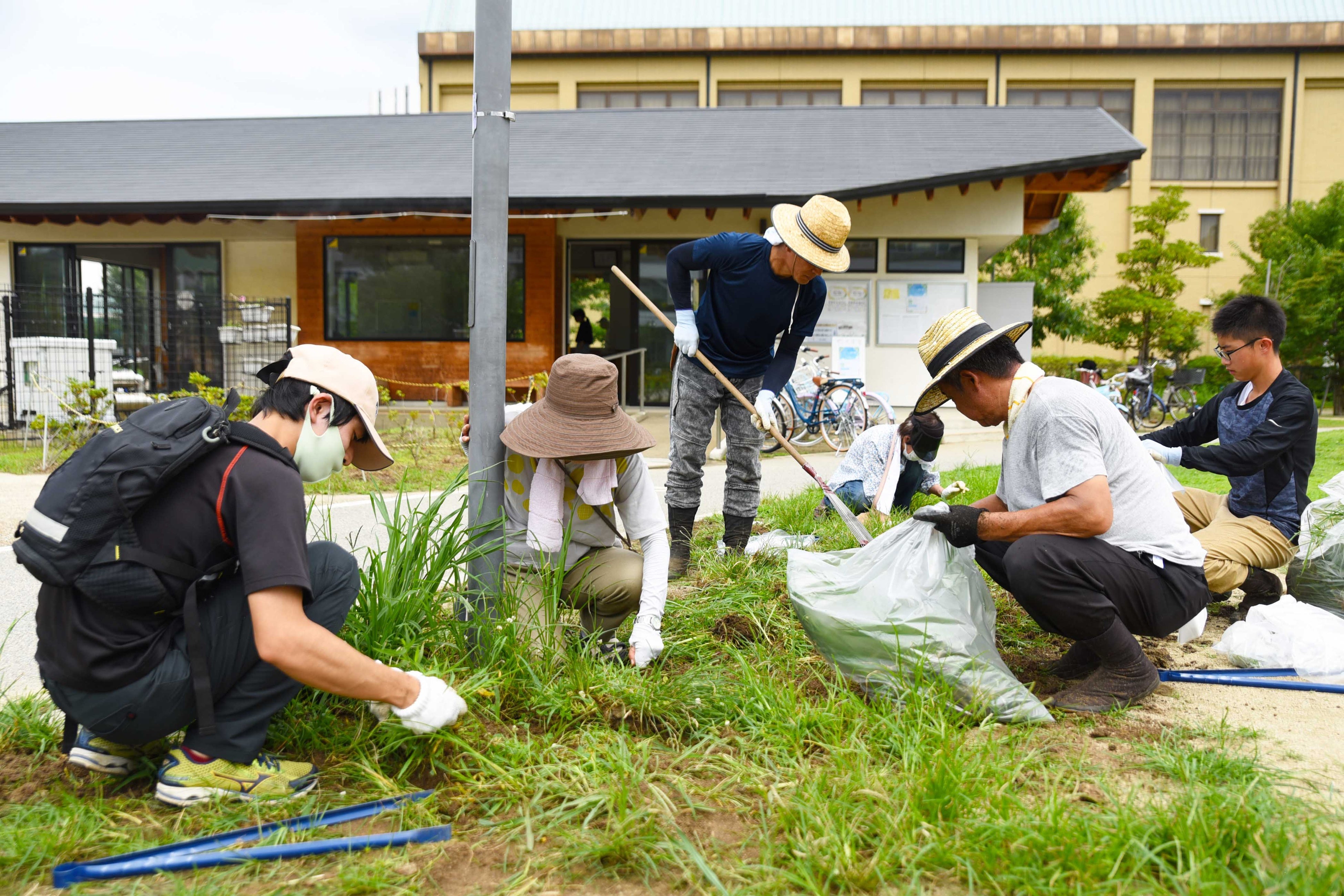 キセラ川西せせらぎ公園 メンテナンスイベント「大そうじ選手権」 開催 / 兵庫県川西市