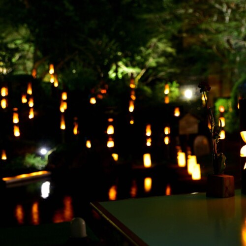 幻想的な光が魅力の「庭園竹灯り」を7月1日より実施。28日には記念コンサートも開催 - 新潟県阿賀野市