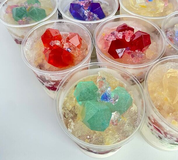 夏にぴったり！さっぱりと甘酸っぱい新食感のアイスケーキ
「宝石のレモンジュレカッサータ」を6月14日から期間限定販売