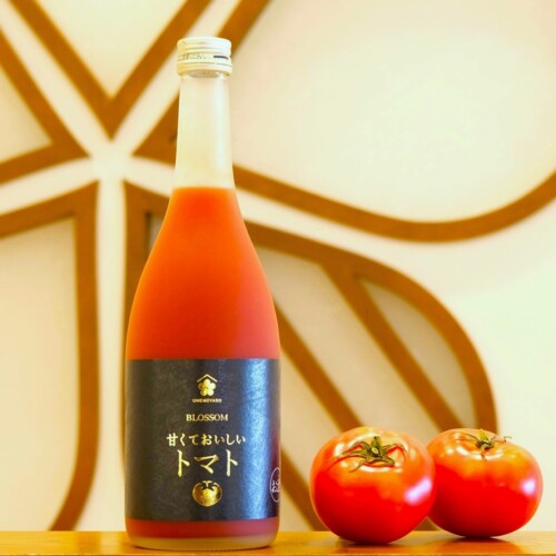 【梅乃宿酒造】国産トマト27個分の濃厚さがたのしめるリキュール「甘くておいしいトマト」発売