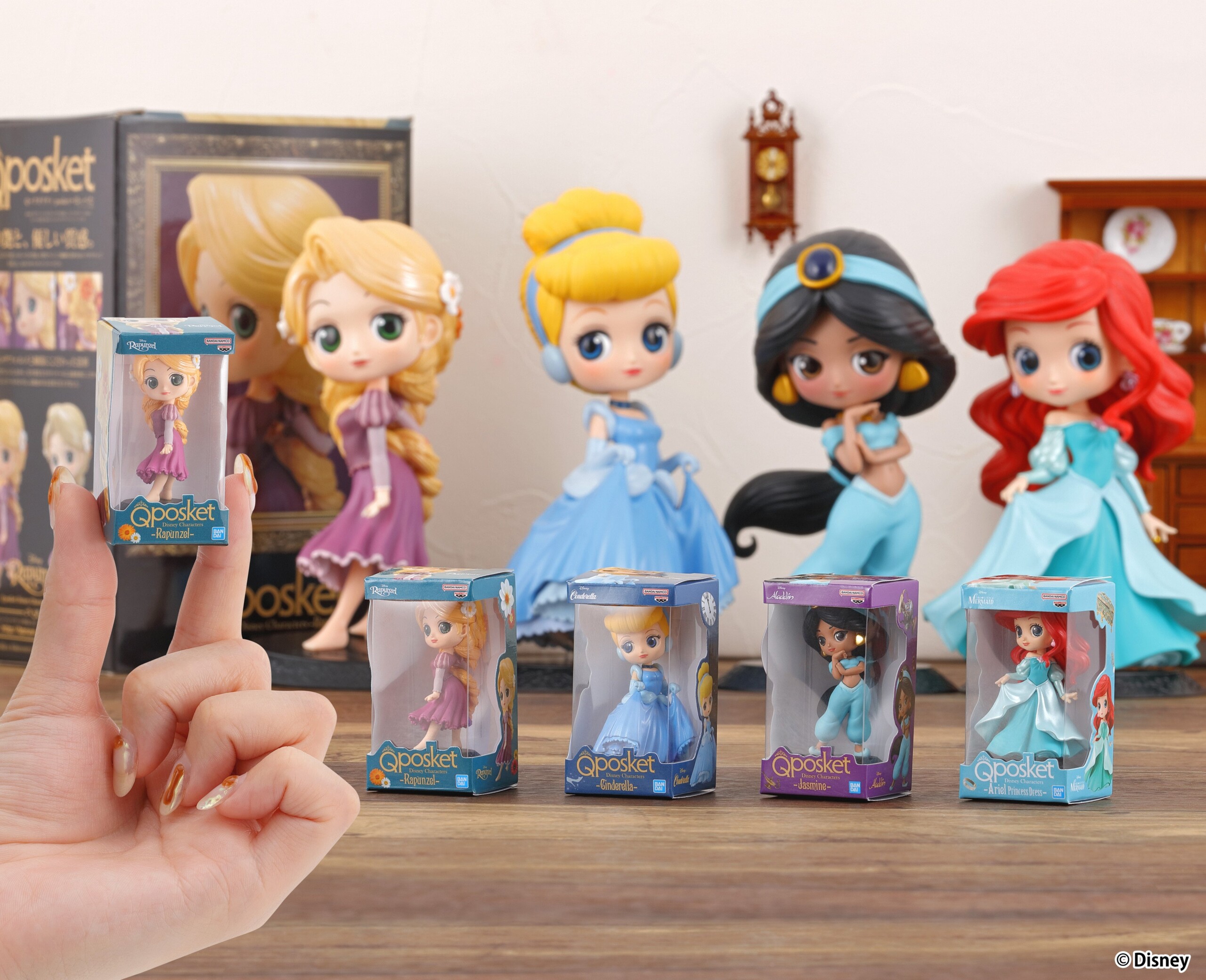 ディズニープリンセスの精巧なフィギュアをミニサイズに！ガシャポン®『Disney Q posket ミニチュアコレクシ...