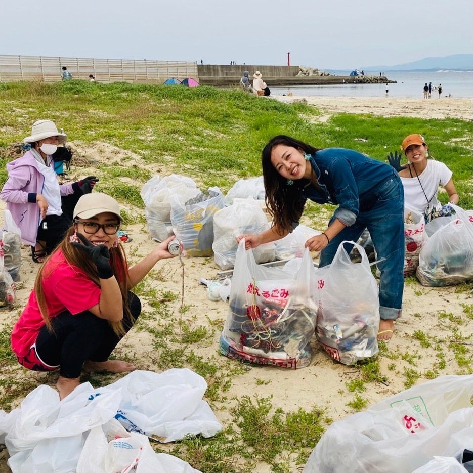 海洋ごみ清掃道具「くらげ５号Ｓ」発売　砂浜のマイクロプラスチック回収が約5倍効率的に