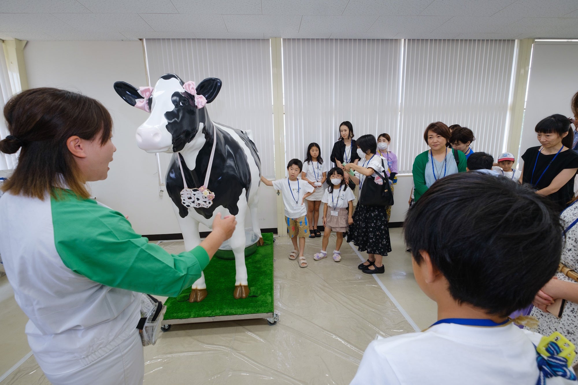 ちゅうぎんフィナンシャルグループとオハヨー乳業が初の共同開催 小学生向け職業体験イベント「ちゅうぎん☆キ...