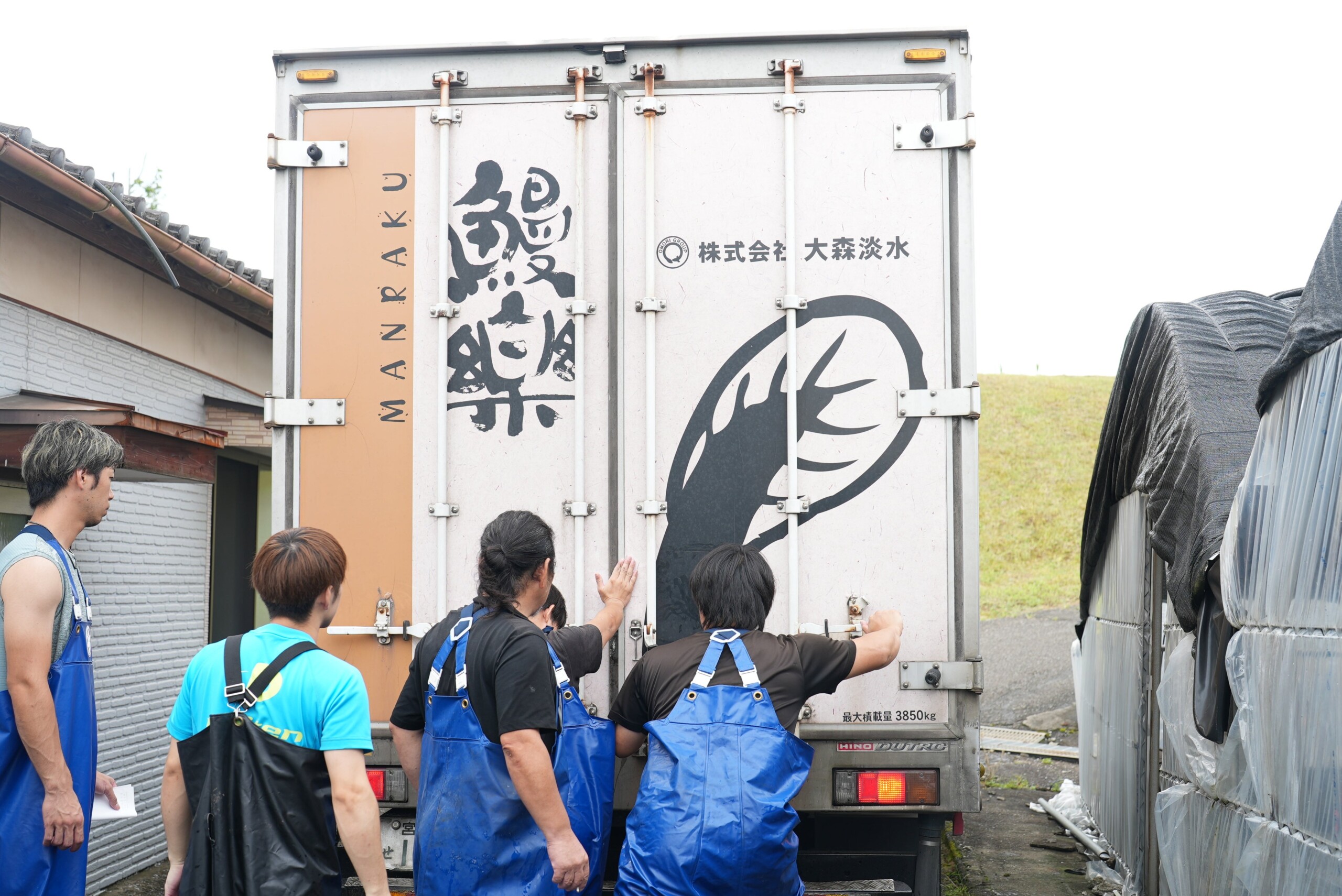 新富町で育った自慢のうなぎを「美味しい」と全国の人に喜んでほしい〜新富町の養鰻事業者3名インタビュー記事〜