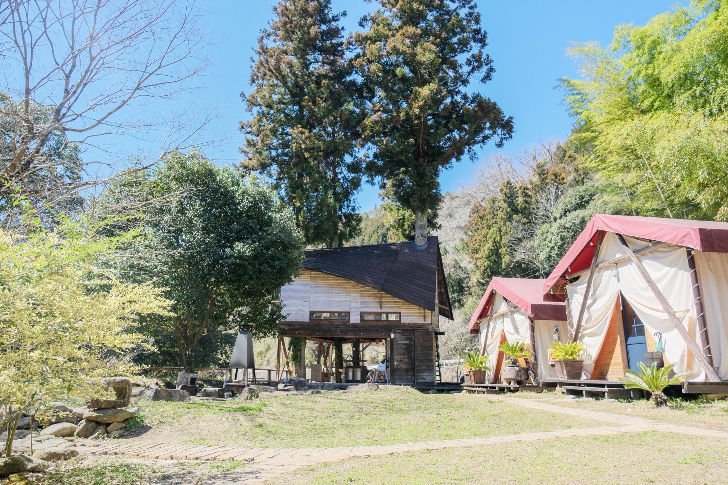 【宿泊代金最大3,000円割引！】夏休みの学生さん必見！宿泊人数が多いほどお得になる学割プランが新登場！夏...