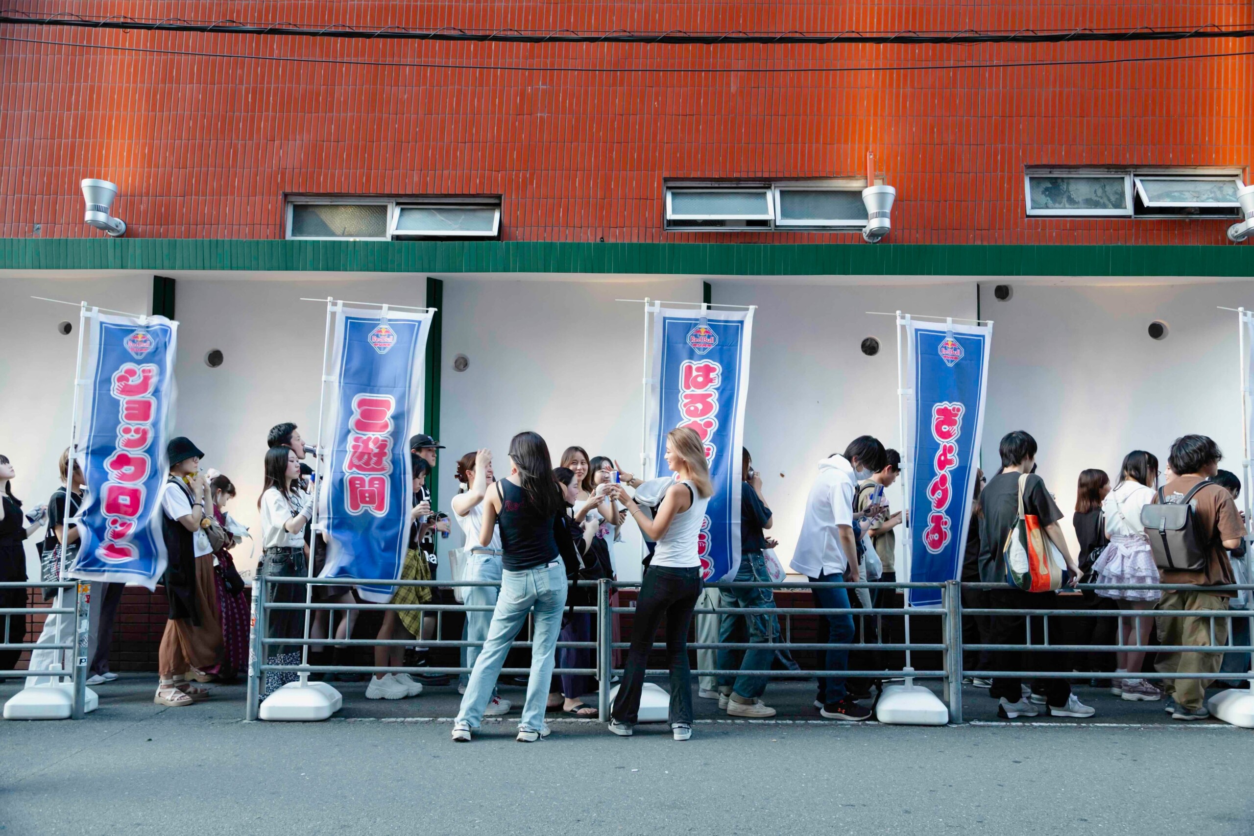 【イベントレポート】レッドブルの漫才ライブ「Red Bull サンパチ」が、お笑い好きに翼をさずける！