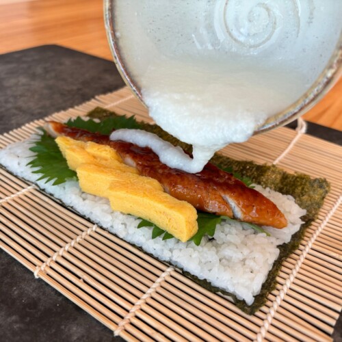猛暑を乗り切る！細巻き寿司の体感型レストラン【COIL】が、夏バテ解消に最適と言われている「うなとろ」を、...