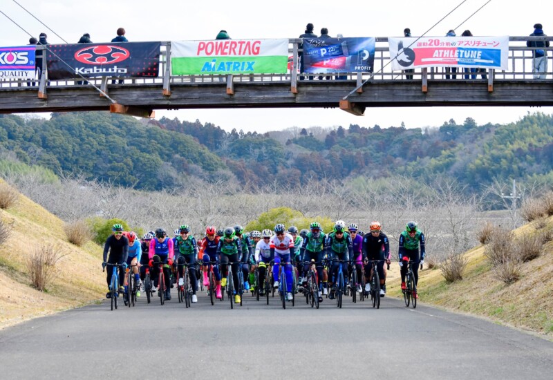 自転車イベント「しもふさクリテリウム9月」参加者に「新・PROFITささみプロテインバー」をプレゼント