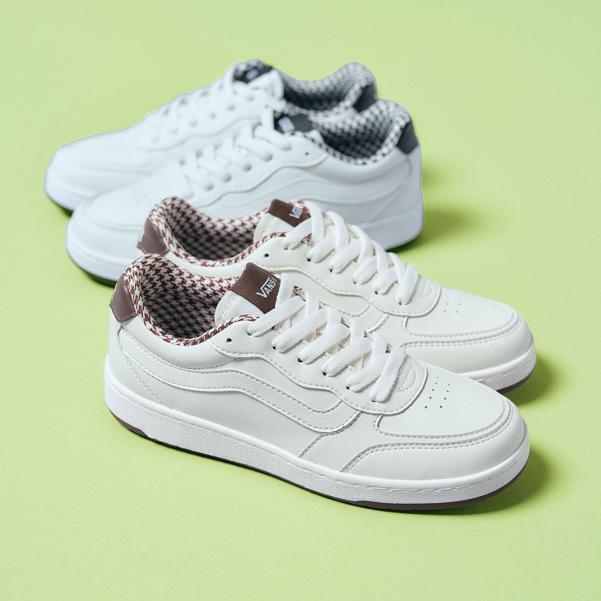 My Favorite BRAVO！履いてブラボー！白レザーベースで万能なVANSコートシューズ「VANS BRAVO」に日本限定新...