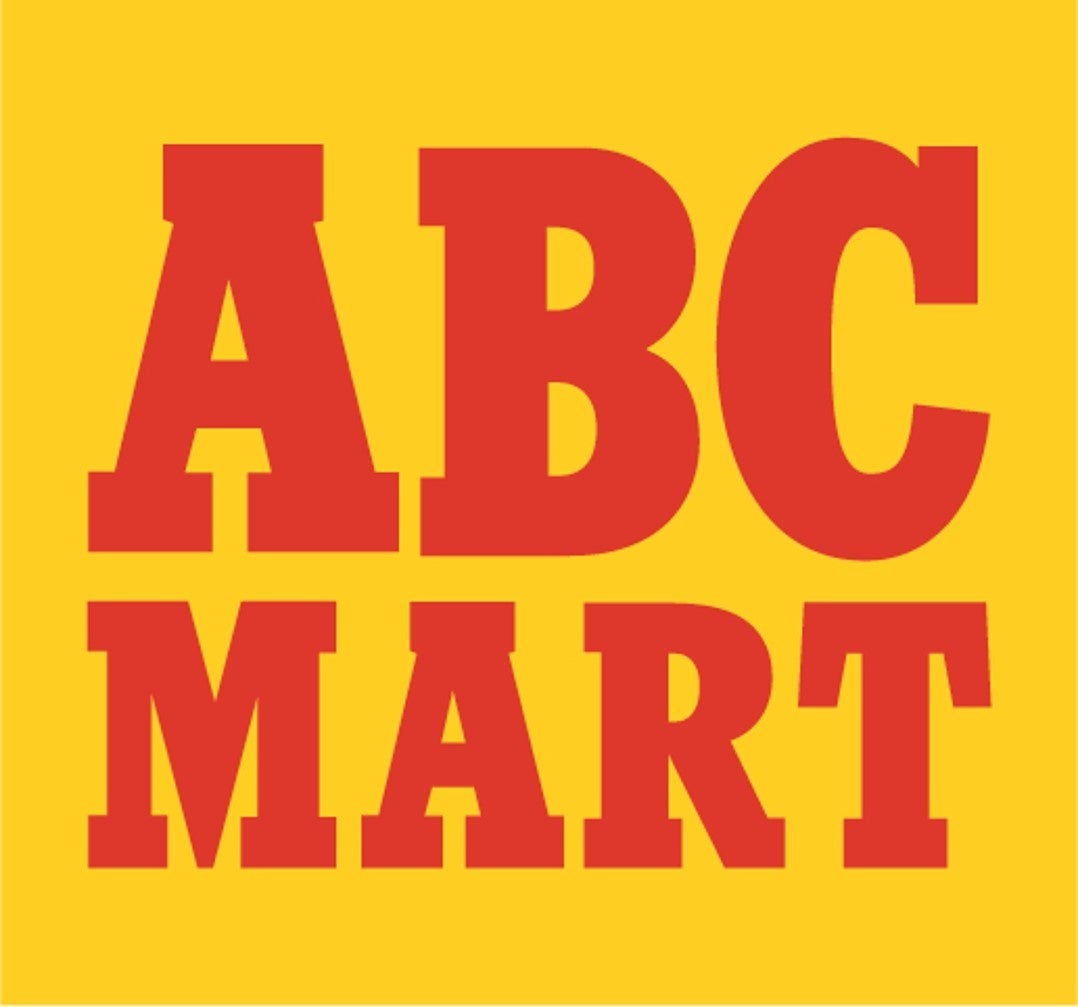 ABC-MART 45周年記念！最大半額！「45th 夏物大処分SALE」9月2日（月）まで開催中