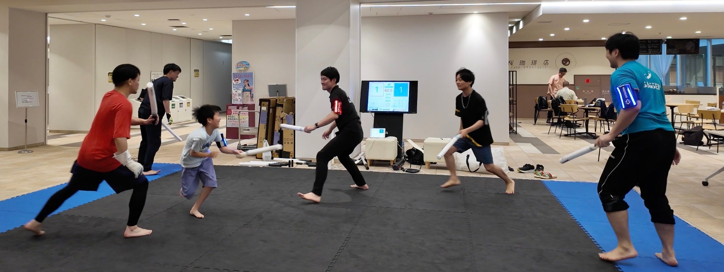 安全で大人数で楽しめるレクリエーションシステムの提供を開始！センサー内蔵の刀で戦うデジタルチャンバラSA...