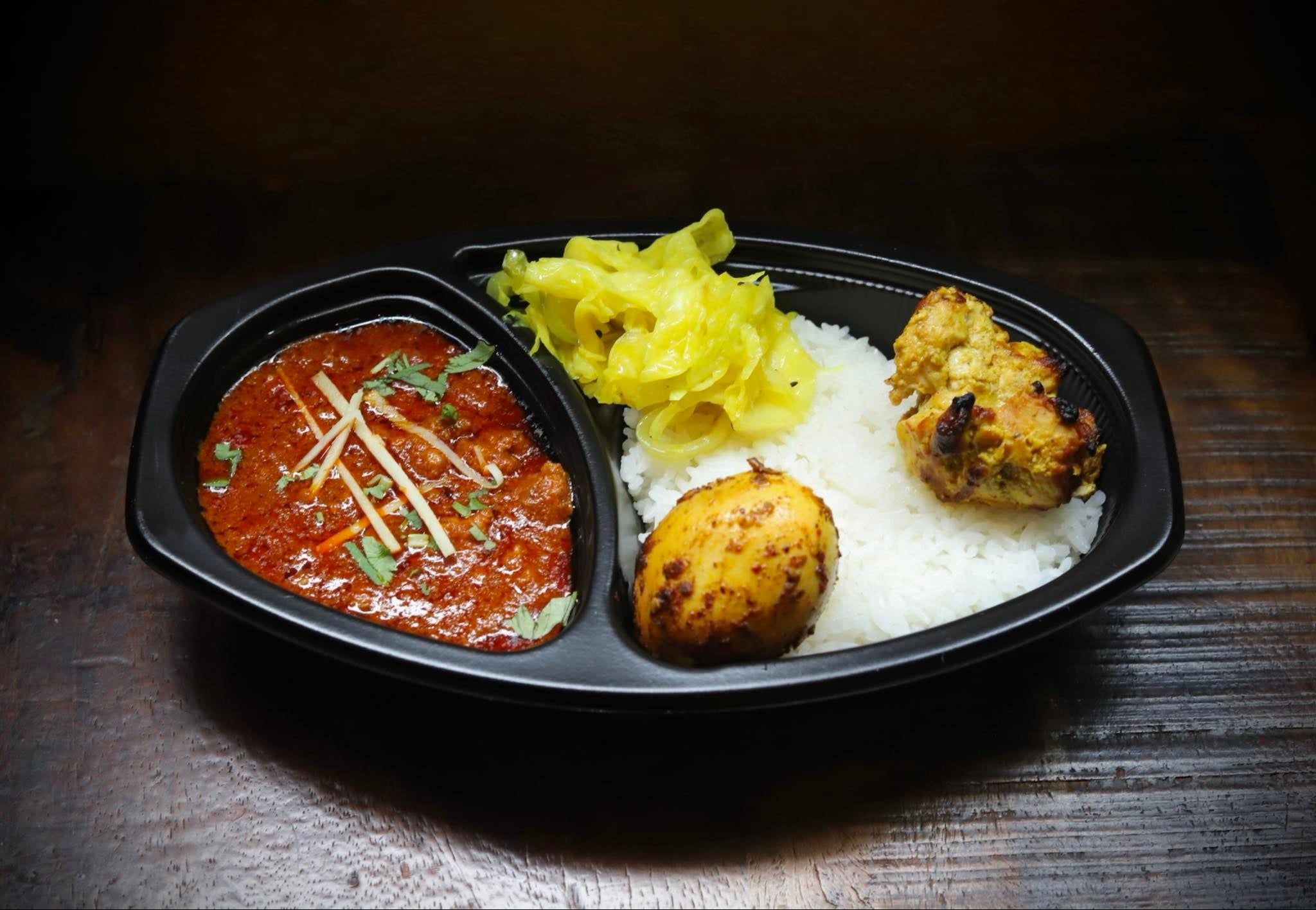 デパ地下から芳ばしいスパイスの香り！インドカレーやスリランカカレー、創作カレーなど、暑い夏に食べたい個...