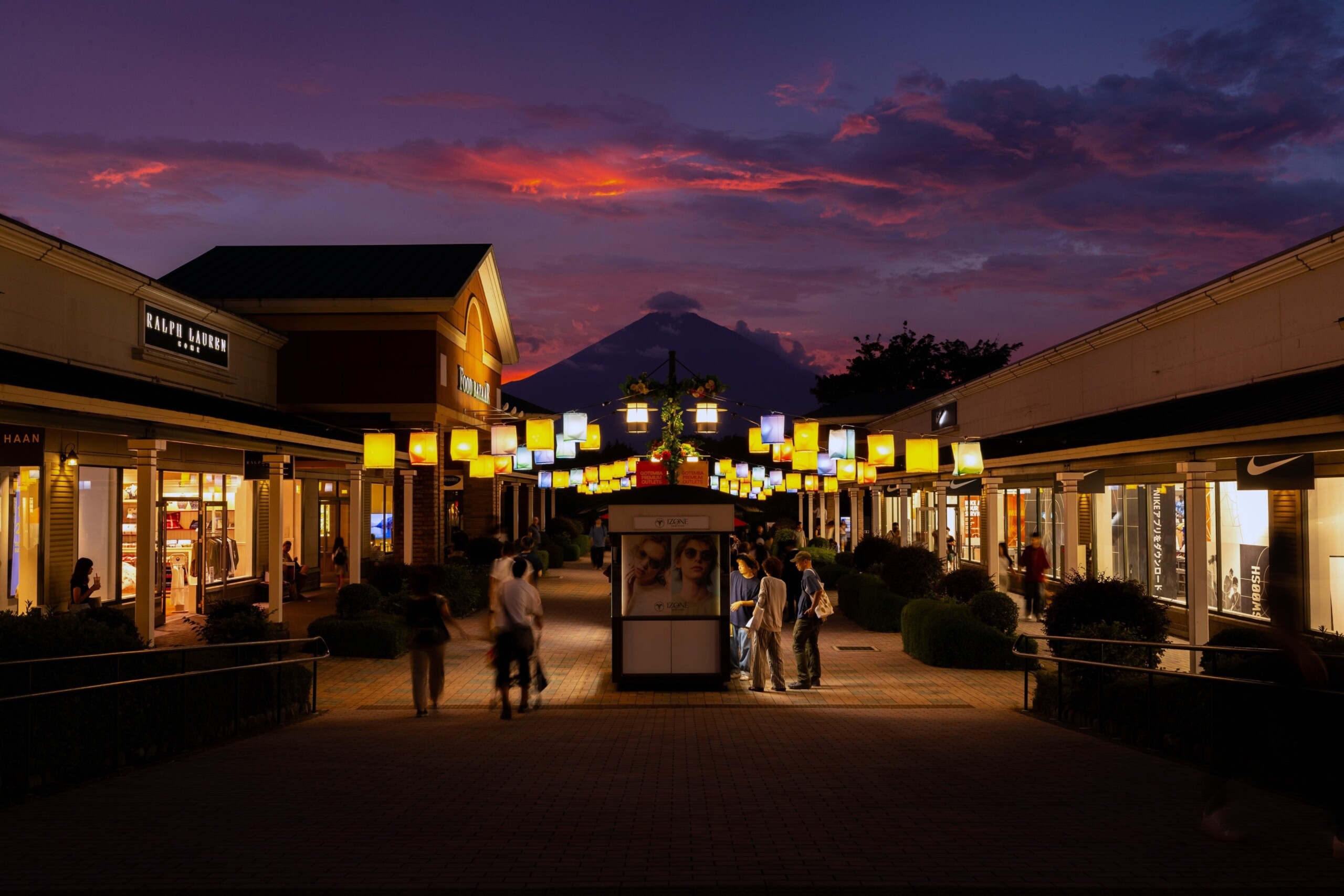 【動画公開】まだ間に合う！御殿場アウトレットの夏祭り「Gotemba Night!! 2024」初日レポート　8月31日（土...