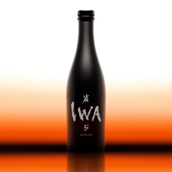 伝統に忠実でありながら、革新を起こし続ける日本酒「IWA」 未知なる領域へと進化した最新の「IWA 5 アッサンブラージ5」を発売